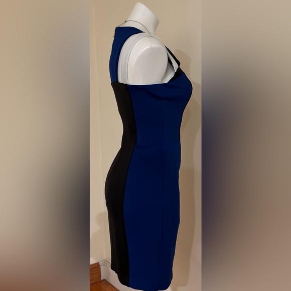 Guess Blue & Black Sleeveless Cutout Colorblock Bodycon Dress Sz. 2 - Picture 8 of 15